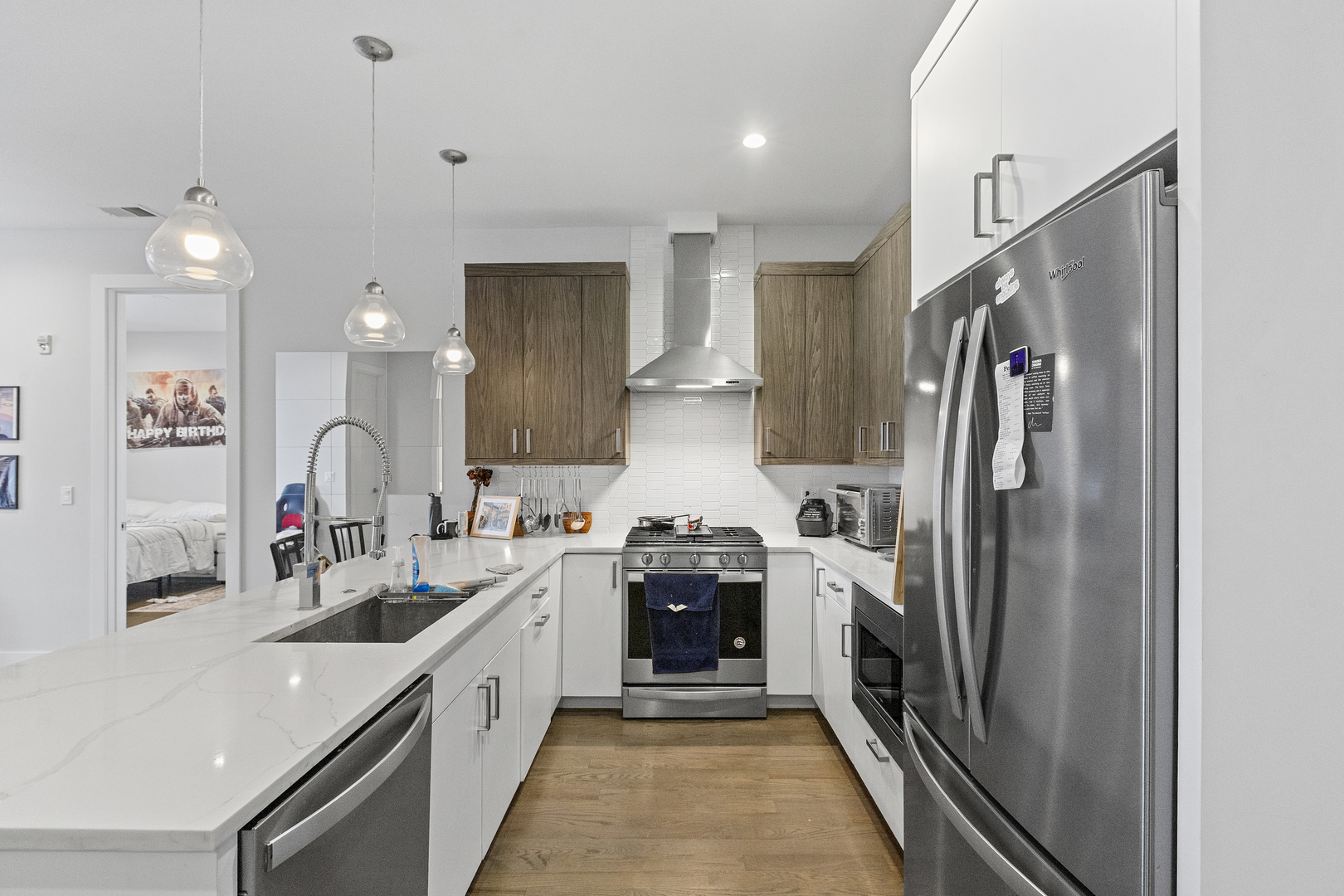 2217 W Madison Street 302