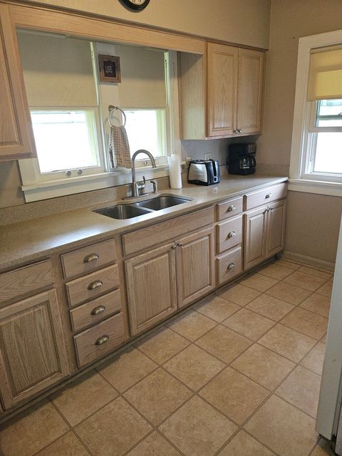 Tiny photo for 810 CAMLIN Avenue, Rockford, IL 61103 (MLS # 12456864)