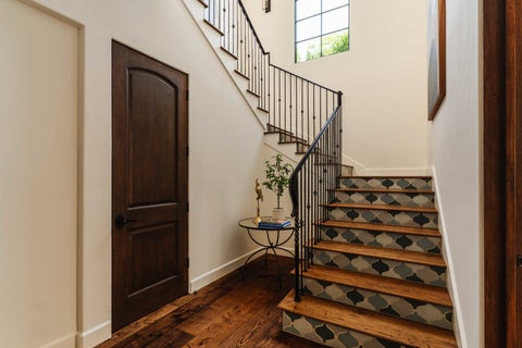 Tiny photo for 16037 W Junaluska Way, Pacific Palisades, CA 90272 (MLS # 12662487)