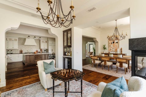 Tiny photo for 16037 W Junaluska Way, Pacific Palisades, CA 90272 (MLS # 12662487)