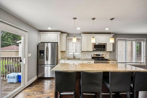Tiny photo for 3531 Scoville Avenue, Berwyn, IL 60402 (MLS # 12673048)