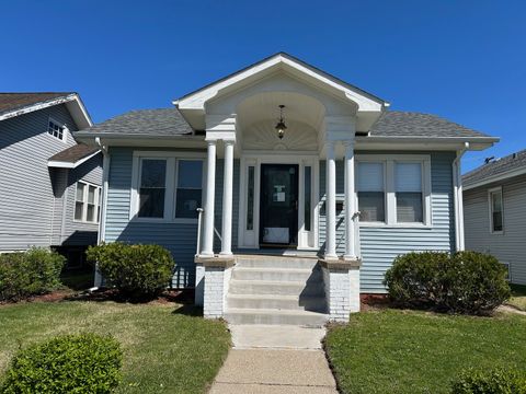 Photo of 132 Mason Street, Calumet City, IL 60409 (MLS # 12632863)