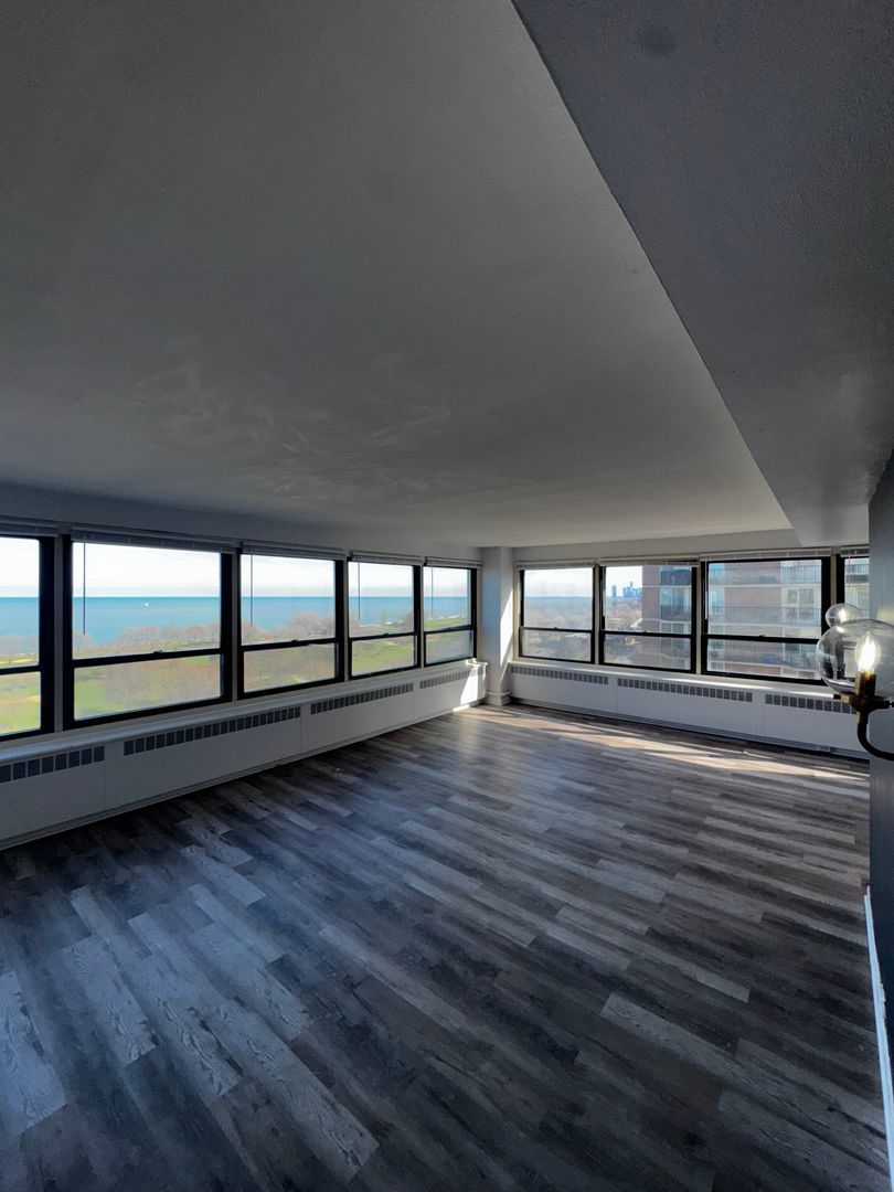 4180 N Marine Drive 1505