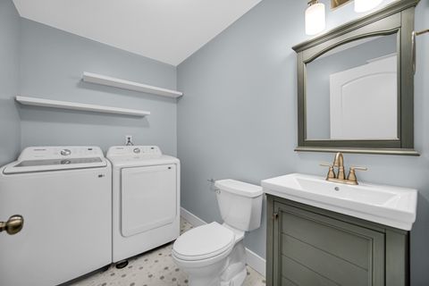 Tiny photo for 18462 Dixie Highway, Homewood, IL 60430 (MLS # 12490696)