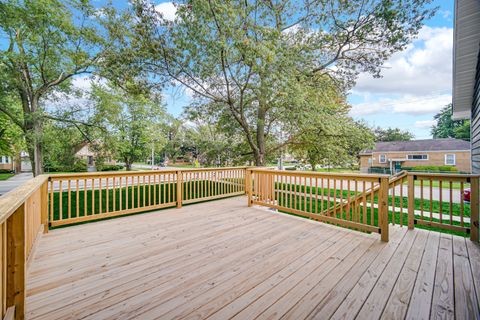 Tiny photo for 18462 Dixie Highway, Homewood, IL 60430 (MLS # 12490696)