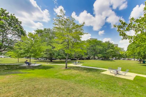 Tiny photo for 7730 N Paulina Street #1, Chicago, IL 60626 (MLS # 12512913)