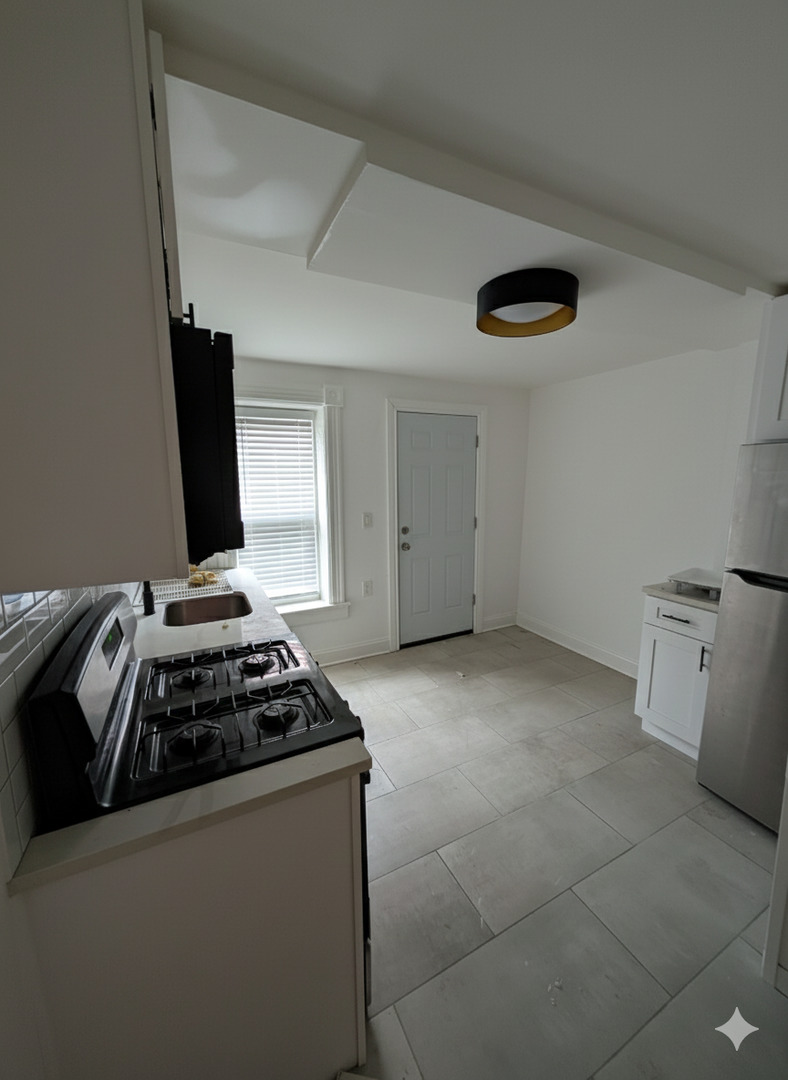 1362 N Bosworth Avenue B3