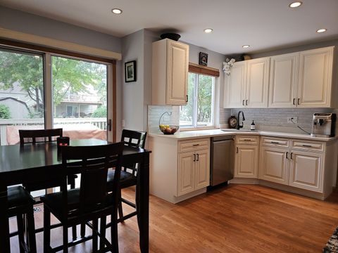 Tiny photo for 122 Arbor Avenue, Sugar Grove, IL 60554 (MLS # 12502955)