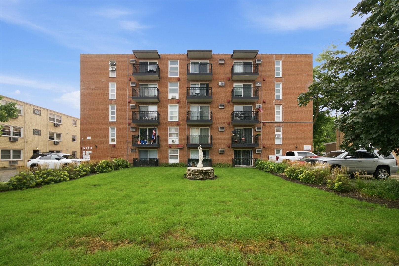 6490 N Northwest Highway 1C
