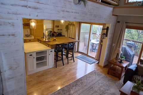 Tiny photo for 21 Magnolia Court, Putnam, IL 61560 (MLS # 12604236)