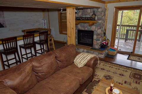 Tiny photo for 21 Magnolia Court, Putnam, IL 61560 (MLS # 12604236)