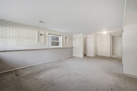 Tiny photo for 23 W Suffield Drive, Arlington Heights, IL 60004 (MLS # 12795872)