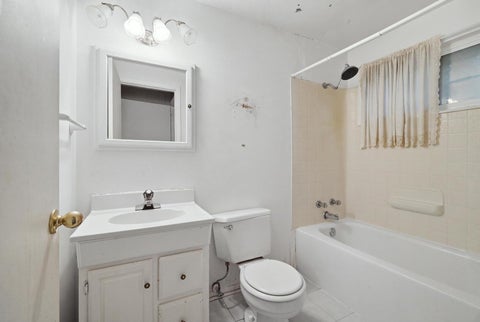 Tiny photo for 23 W Suffield Drive, Arlington Heights, IL 60004 (MLS # 12795872)