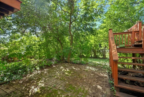 Tiny photo for 23 W Suffield Drive, Arlington Heights, IL 60004 (MLS # 12795872)