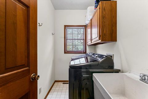 Tiny photo for 3 Earls Court, Bloomington, IL 61704 (MLS # 12523678)