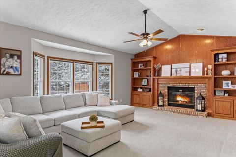 Tiny photo for 3 Earls Court, Bloomington, IL 61704 (MLS # 12523678)