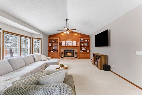 Tiny photo for 3 Earls Court, Bloomington, IL 61704 (MLS # 12523678)