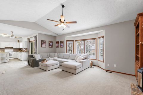 Tiny photo for 3 Earls Court, Bloomington, IL 61704 (MLS # 12523678)