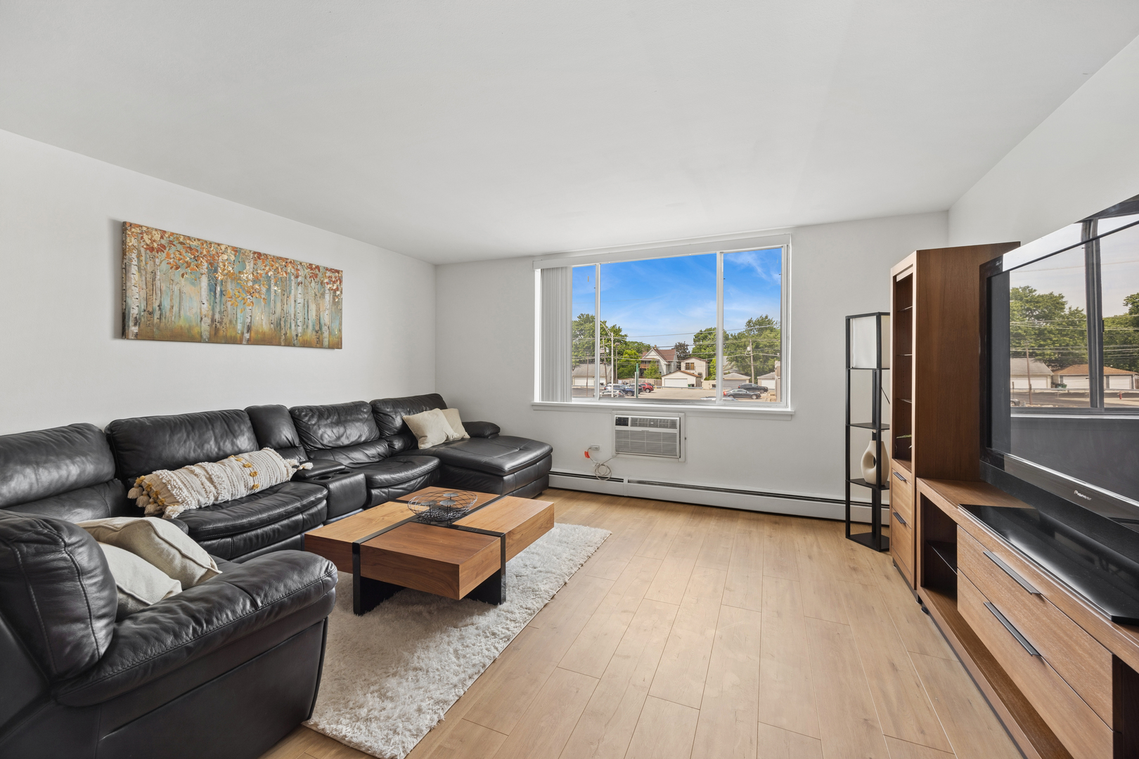 201 S Maple Avenue 106