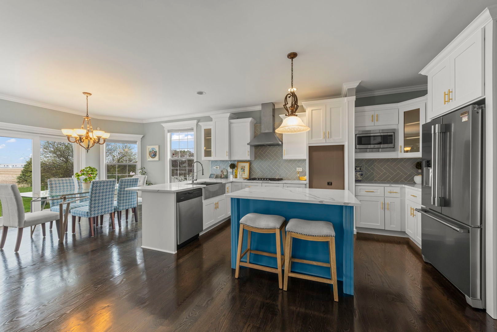13452 SKYLINE Drive