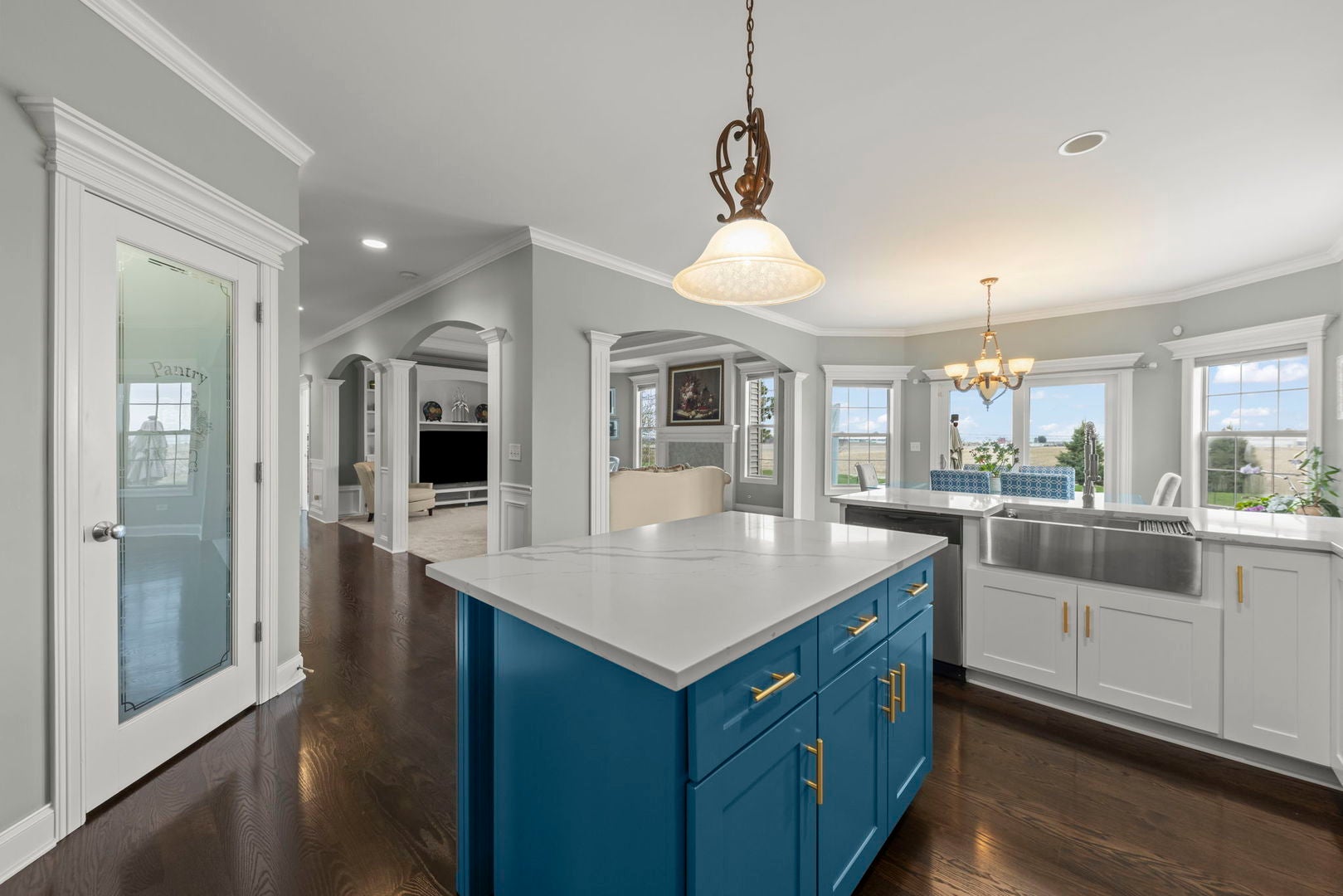 13452 SKYLINE Drive