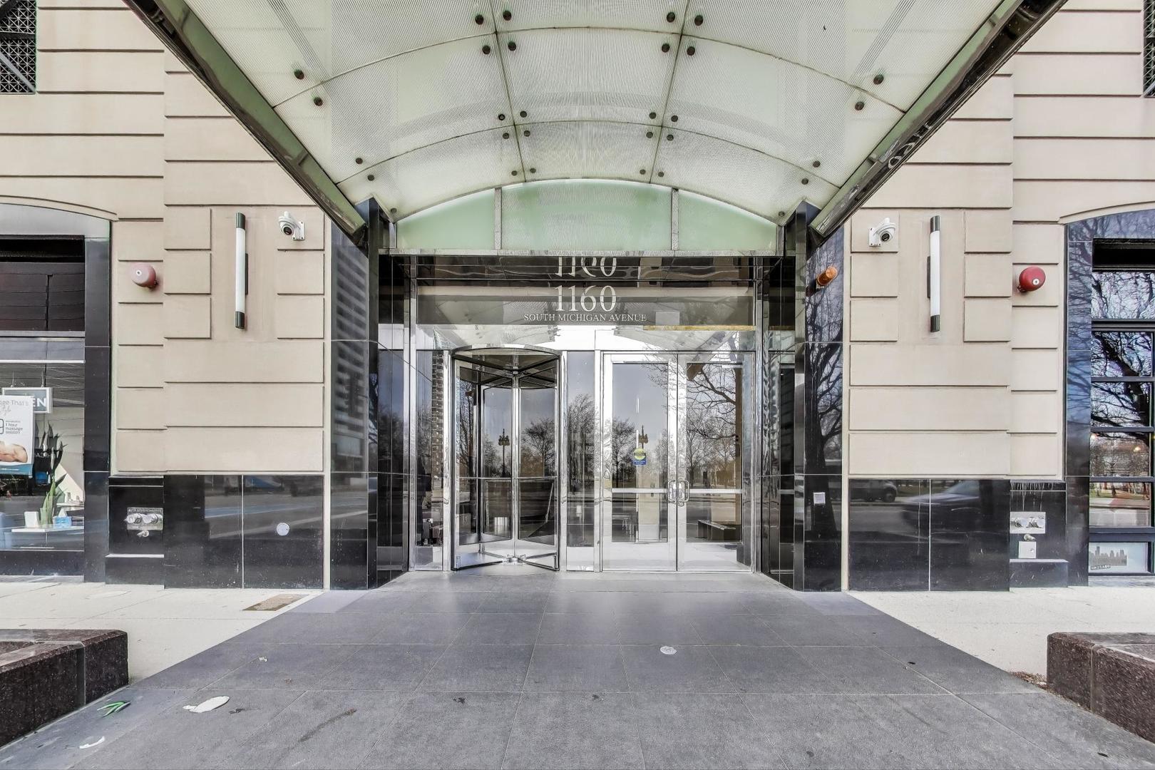1160 S MICHIGAN Avenue 1503