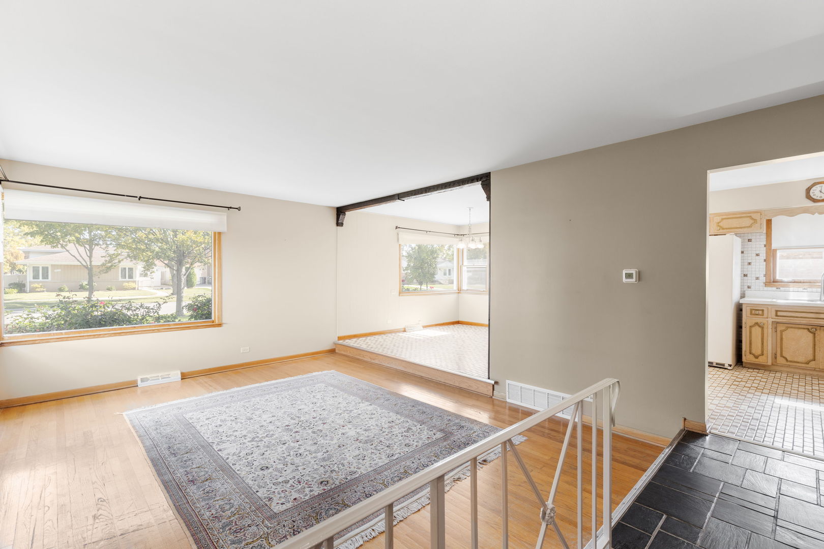 8556 N Oriole Avenue