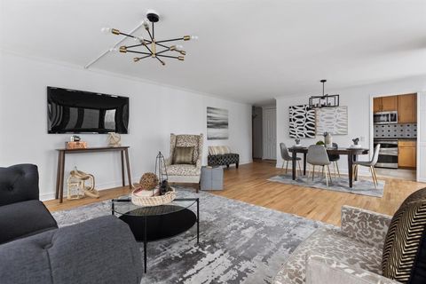 Tiny photo for Chicago, IL 60611 (MLS # 12517187)