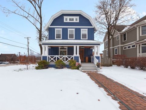  Libertyville IL 60048