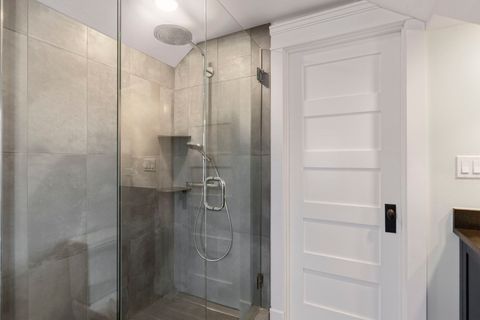 Tiny photo for 205 W Cook Avenue, Libertyville, IL 60048 (MLS # 12514777)