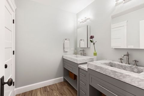 Tiny photo for 205 W Cook Avenue, Libertyville, IL 60048 (MLS # 12514777)