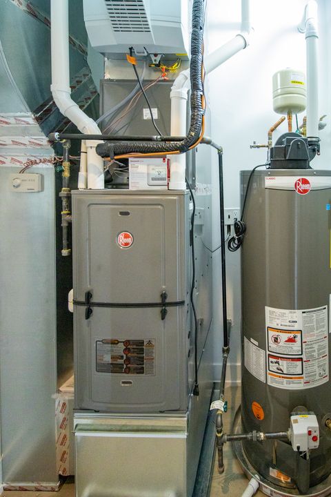 Tiny photo for 4704 S St Lawrence Avenue #4W, Chicago, IL 60615 (MLS # 12445314)