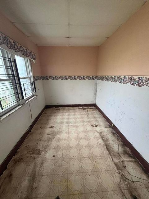 Tiny photo for 9036 S Houston Avenue, Chicago, IL 60617 (MLS # 12479443)