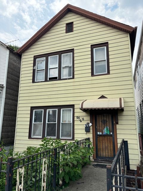 Photo of 9036 S Houston Avenue, Chicago, IL 60617 (MLS # 12479443)
