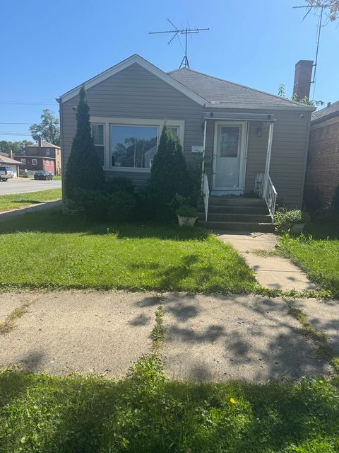 Photo of 12401 S Carpenter Street, Calumet Park, IL 60827 (MLS # 12479275) Photo of 12401 S Carpenter Street, Calumet Park, IL 60827 (MLS # 12479275)