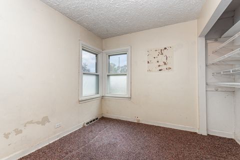 Tiny photo for 64 Macarthur Drive, Northlake, IL 60164 (MLS # 12501818)