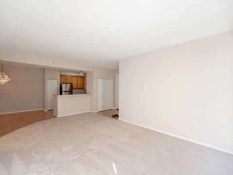 Tiny photo for 1715 Pavilion Way #205, Park Ridge, IL 60068 (MLS # 12486520)