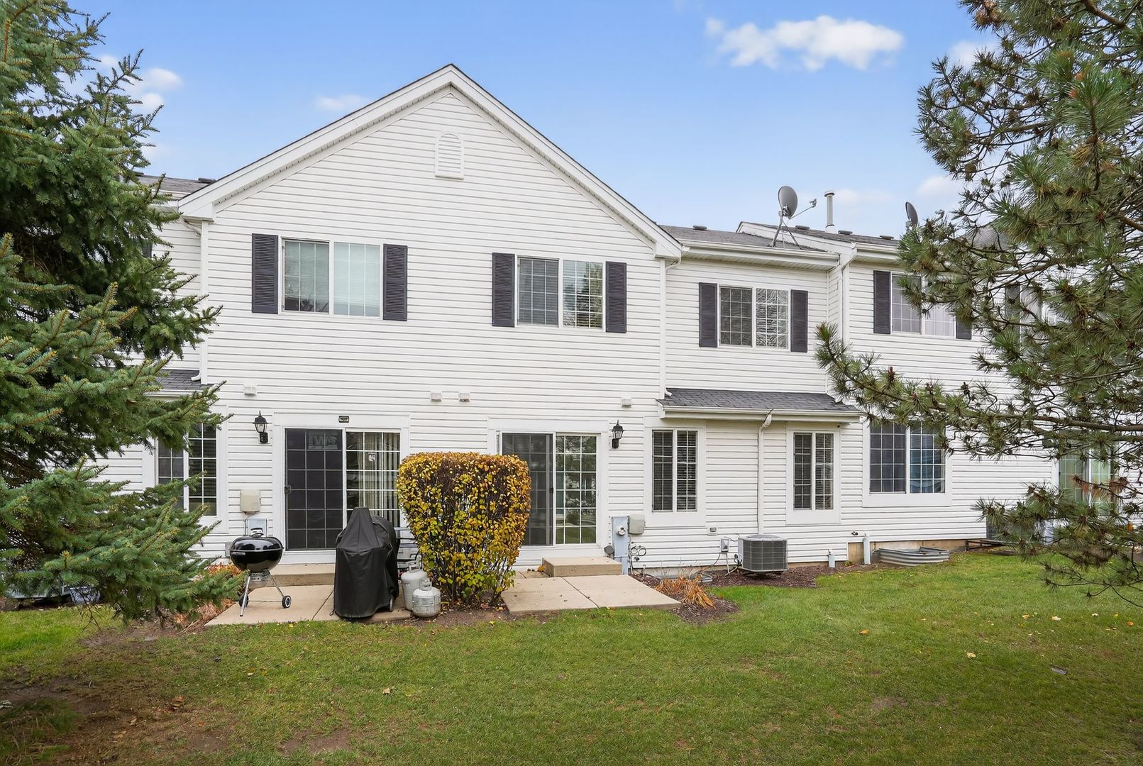 32456 N Mackinac Lane