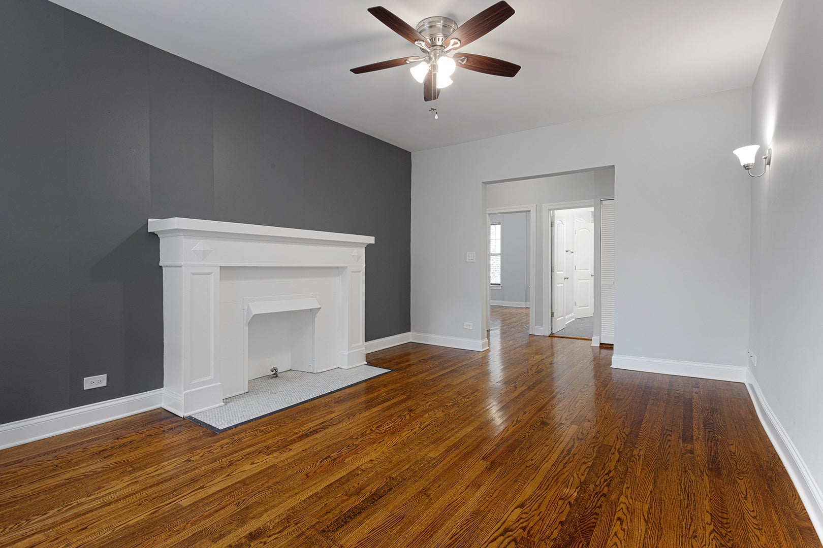 1638 W Jonquil Terrace 2
