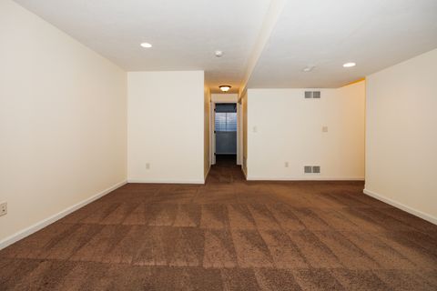 Tiny photo for 1517 Kell Avenue, Bloomington, IL 61705 (MLS # 12555569)