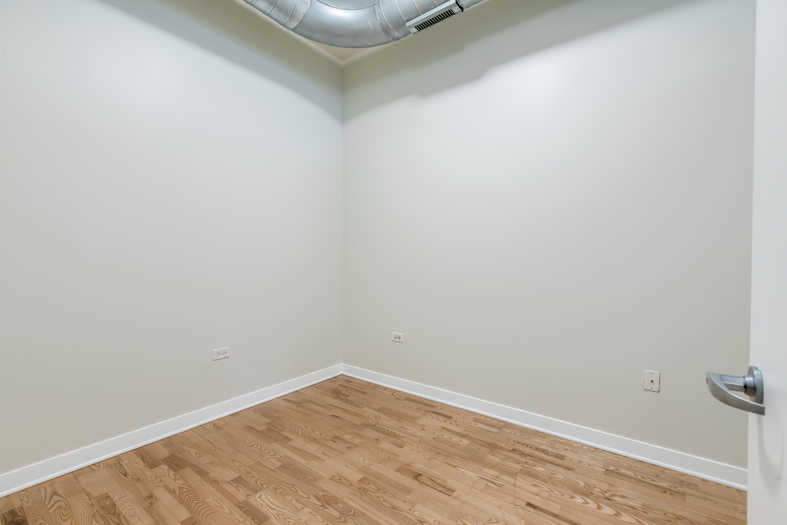 660 W WAYMAN Street 202B