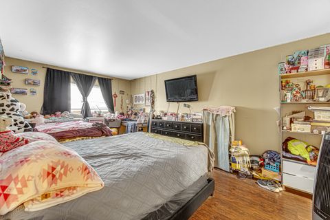 Tiny photo for 680 Marilyn Avenue #110, Glendale Heights, IL 60139 (MLS # 12553695)