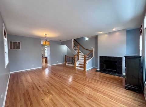 Tiny photo for 1151 E 46th Street, Chicago, IL 60653 (MLS # 12565360)