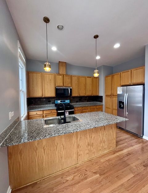 Tiny photo for 1151 E 46th Street, Chicago, IL 60653 (MLS # 12565360)