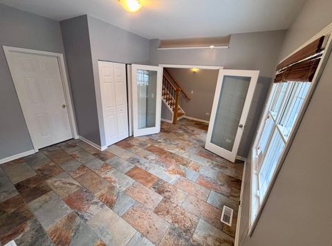 Tiny photo for 1151 E 46th Street, Chicago, IL 60653 (MLS # 12565360)