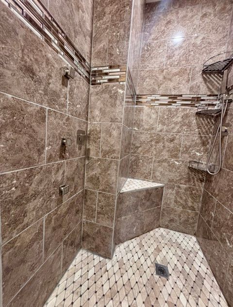 Tiny photo for 1151 E 46th Street, Chicago, IL 60653 (MLS # 12565360)