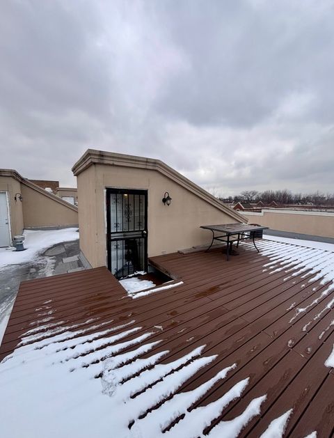 Tiny photo for 1151 E 46th Street, Chicago, IL 60653 (MLS # 12565360)