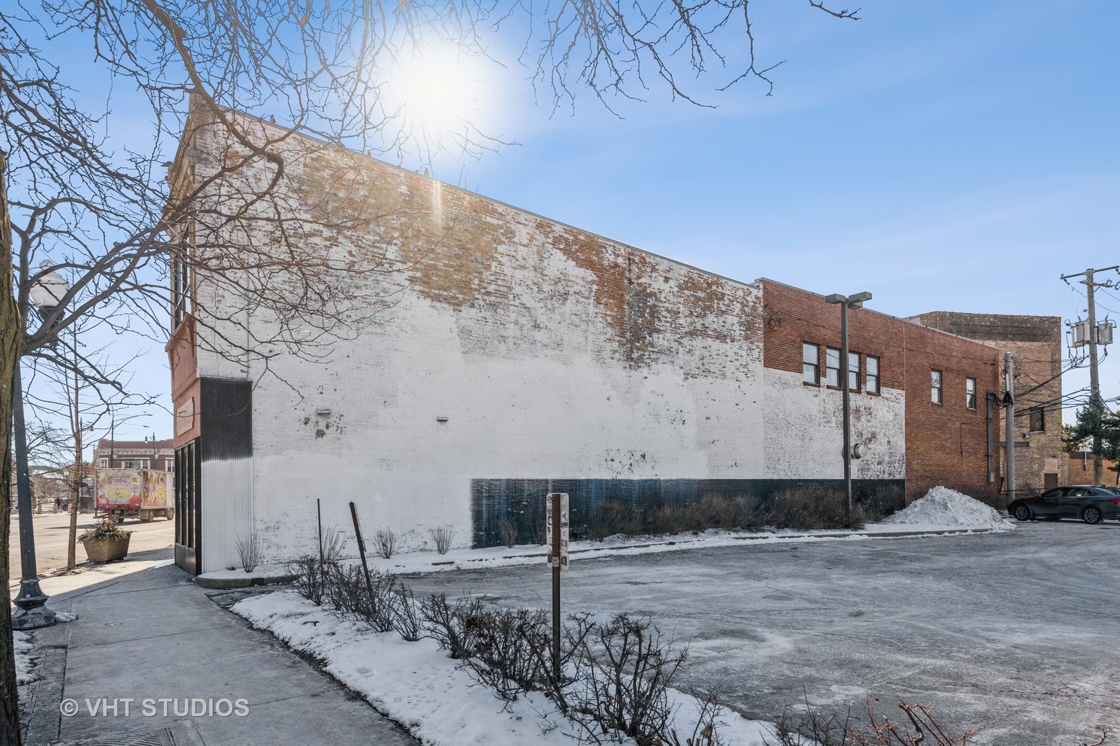 4820 N Western Avenue