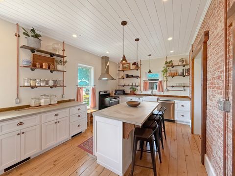 Tiny photo for 104 S Johnson St, Orangeville, IL 61060 (MLS # 12449760)