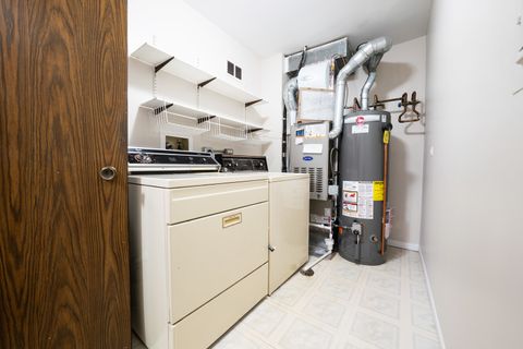 Tiny photo for 373 Southbury Court #D-1, Schaumburg, IL 60193 (MLS # 12482467)